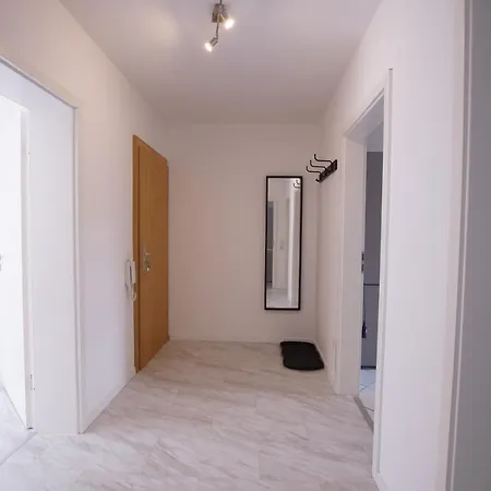 Apartment Work & Longstay In *